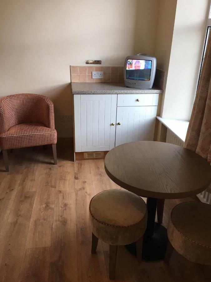 Aine Rose Guest Accommodation ダブリン エクステリア 写真